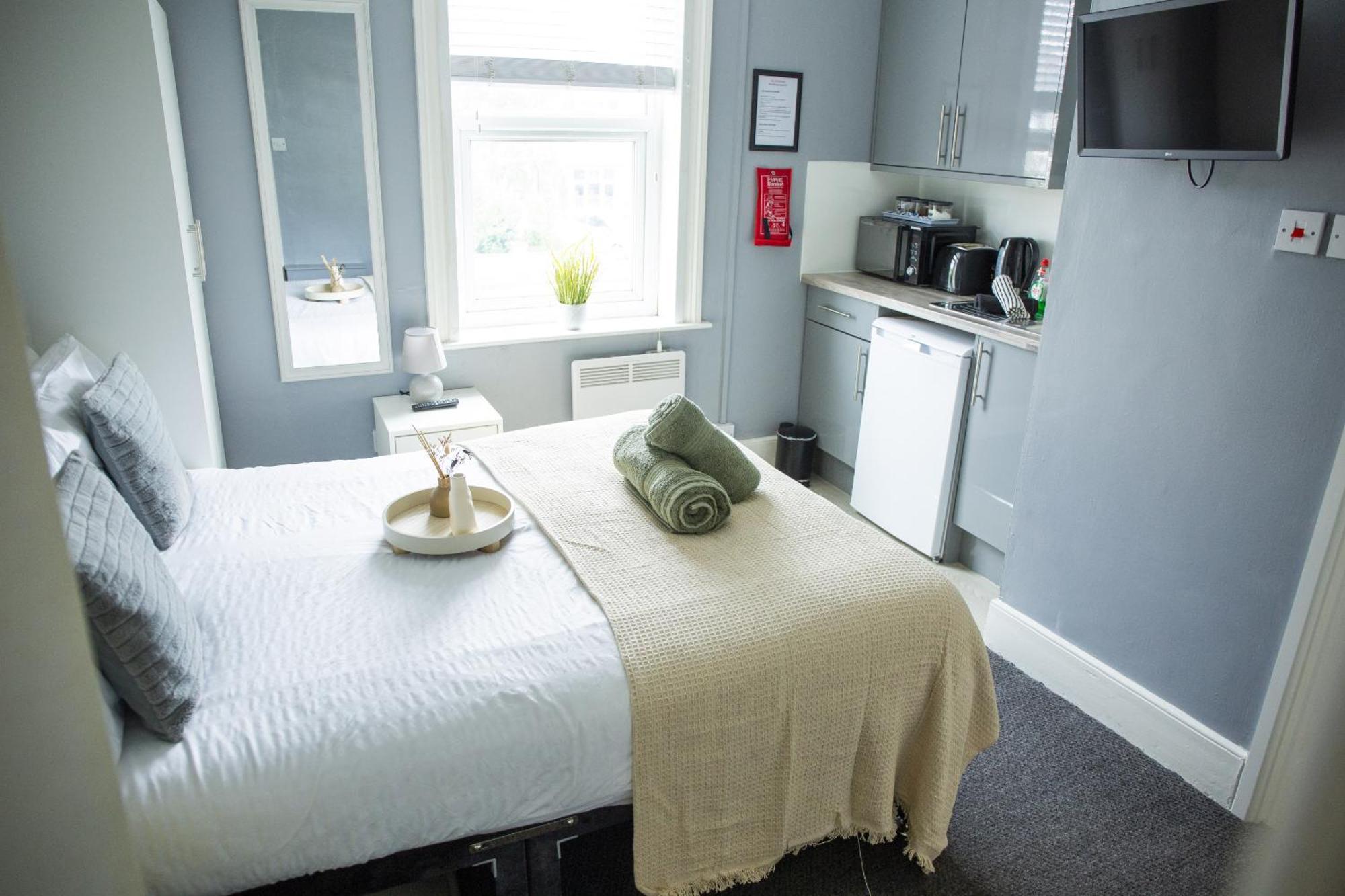 34 Evesham Road - Double Rooms Shottery Room photo